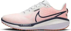 Кроссовки беговые Nike VOMERO 17 кораллово-белые FB1309-102