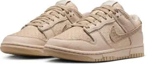 Кроссовки женские Nike DUNK LOW светло-коричневые IB7947-126