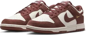 Кроссовки женские Nike DUNK LOW коричнево-белые IB4417-104