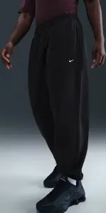 Спортивні штани Nike SOLO SWOOSH CUFFED FLEECE чорні HV1088-010