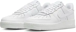 Кроссовки женские Nike AIR FORCE 1 '07 SE белые IO4837-100