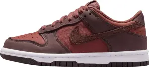 Кроссовки подростковые Nike DUNK LOW SE (GS) коричневые HQ9293-200