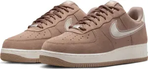 Кроссовки Nike AIR FORCE 1 '07 LV8 коричнево-белые HJ4465-200