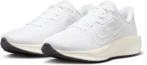 Кроссовки беговые женские Nike QUEST 6 бело-молочные FD6034-112