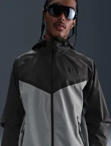 Ветровка Nike TECH WOVEN JACKET серо-темно-серая HM7151-065