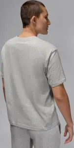Футболка женская Nike JUMPMAN серая IM9809-052