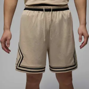 Шорти баскетбольні Nike JORDAN DRI-FIT MESH DIAMOND SHORTS бежево-чорні HF9910-206