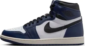 Кроссовки Nike AIR JORDAN 1 RETRO HIGH OG темно-сине-бело-черные DZ5485-401