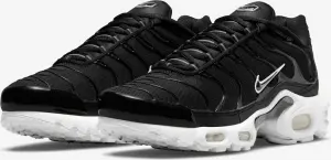 Кроссовки женские Nike AIR MAX PLUS черно-белые DM2362-001