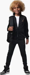 Спортивний костюм дитячий Nike TAKE FLIGHT TRICOT чорно-золотий 85C811-023