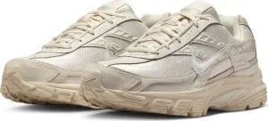 Кроссовки женские Nike INITIATOR бежевые 394053-103