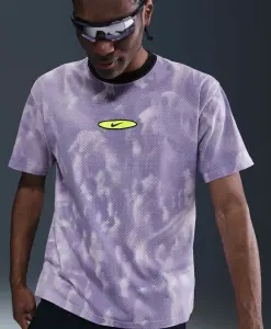 Футболка Nike SPORTSWEAR MAX90 фіолетово-бузкова HJ0764-537