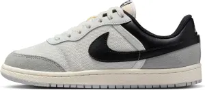 Кроссовки женские Nike AIR JORDAN SKYLINE LOW бело-серо-черные IQ0704-101
