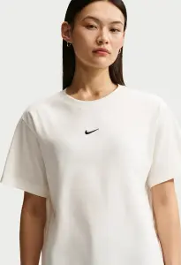 Футболка жіноча Nike SPORTSWEAR CLASSIC OVERSIZED молочна IH7601-133
