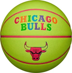 Баскетбольний м'яч Wilson NBA TEAM NEON CHICAGO BULLS салатово-рожевий Розмір 7 WZ4037402XB7