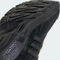 Кроссовки для трейлраннинга Adidas RESPONSE CL черные ID8307