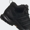 Ботинки для хайкинга Adidas TERREX SWIFT R2 MID GORE-TEX черные CM7500