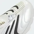 Кросівки Adidas PREDATOR MEGARIDE біло-чорно-золоті JP7121