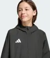 Ветровка детская Adidas ENTRADA 26 ALL WEATHER JACKET черно-белая JZ9104