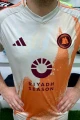 Футбольна форма Рома (Roma) 2024-2025 виїзна біло-персикова F0092
