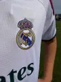 Футбольная форма детская Реал Мадрид (Real Madrid) 2026-2027 домашняя бело-темно-зелено-розовая F0639