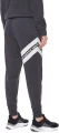 Спортивні штани жіночі New Balance Relentless Terry чорні WP21180BK