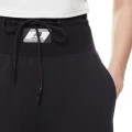 Спортивные женские штаны New Balance Athletics Amplified черные WP21503BK