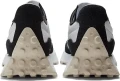 Кроссовки New Balance 327 черно-бело-оранжевые MS327SO