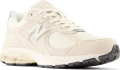 Кросівки New Balance 2002R бежеві M2002RCC