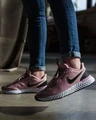Кроссовки женские Nike REVOLUTION 5 EXT розово-черные CZ8590-600