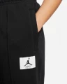 Спортивные штаны женские Nike JORDAN ESSEN FLEECE PANT черные DD7001-011