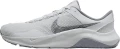 Кроссовки Nike M LEGEND ESSENTIAL 3 NN серые DM1120-005
