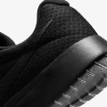Кроссовки беговые женские Nike WMNS TANJUN M2Z2 черные DJ6257-002