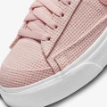 Кроссовки женские Nike BLAZER LOW PLATFORM ESS розовые DN0744-600