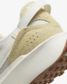 Кроссовки женские Nike WMNS WAFFLE DEBUT VNTG бежевые DX2931-001