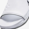 Шлепанцы Nike JORDAN PLAY SLIDE белые DC9835-110