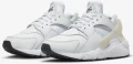 Кросівки жіночі Nike AIR HUARACHE білі DR5726-001