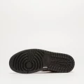 Кроссовки Nike AIR JORDAN 1 LOW черно-бело-красные 553558-063