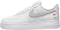 Кроссовки Nike AIR FORCE 1 07 белые FD0666-100