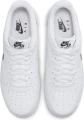 Кроссовки Nike AIR FORCE 1 07 белые FJ4226-100