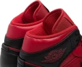 Кросівки Nike AIR JORDAN 1 MID червоно-чорні 554724-660