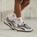 Кросівки жіночі Nike AIR MAX 97 сріблясто-чорні FD0800-001