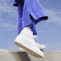 Кроссовки женские Nike W BLAZER MID VICTORY бело-кремовые DR2948-100