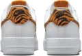 Кроссовки женские Nike WMNS AIR FORCE 1 07 бело-оранжевые DD8959-108