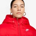 Куртка жіноча Nike CLSC PUFFER червона FB7672-677