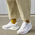 Кросівки Nike AIR MAX SOLO білі DX3666-003