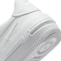 Кроссовки женские Nike W AF1 PLT.AF.ORM белые DJ9946-100