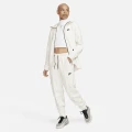 Спортивные штаны женские Nike JGGR бежевые FB8330-110