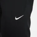 Спортивные штаны Nike TRACK CLUB PANT черные FB5503-010