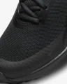 Кросівки бігові дитячі Nike REVOLUTION 7 (GS) чорні FB7689-001